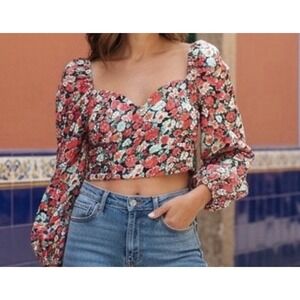 ASTR The Label Floral Crop Top Size XL Sweetheart Smocked Cottagecore Romantic